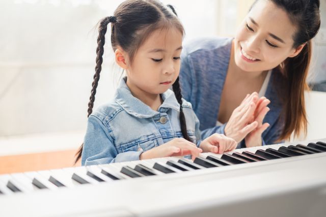 Set up a payment system for your piano students.